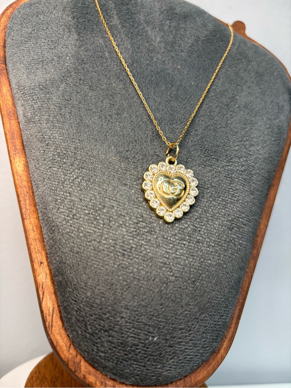 Gucci Gold & Crystal GG Heart Pendant Necklace - Picture 6 of 11